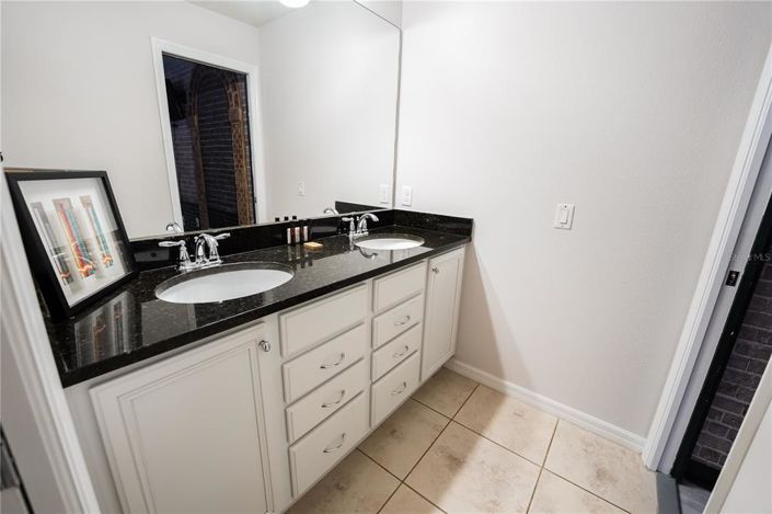 Image No.21-Propriété de 8 chambres à vendre à Kissimmee