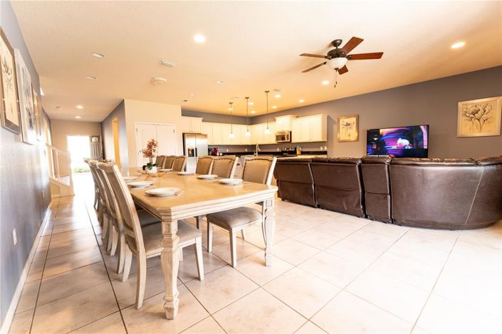 Image No.10-9 Bed Property for sale