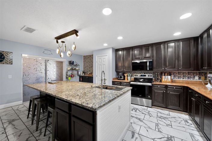 Image No.6-Propriété de 5 chambres à vendre à Kissimmee