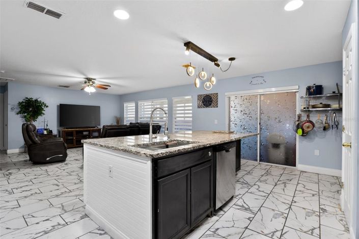 Image No.7-Propriété de 5 chambres à vendre à Kissimmee