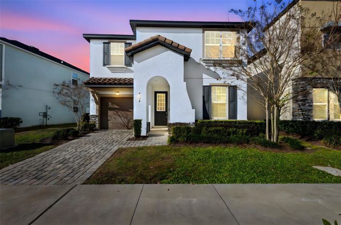 Image No.2-7 Bed Property for sale