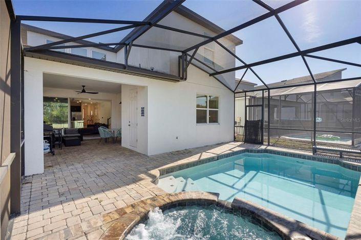 Image No.38-7 Bed Property for sale