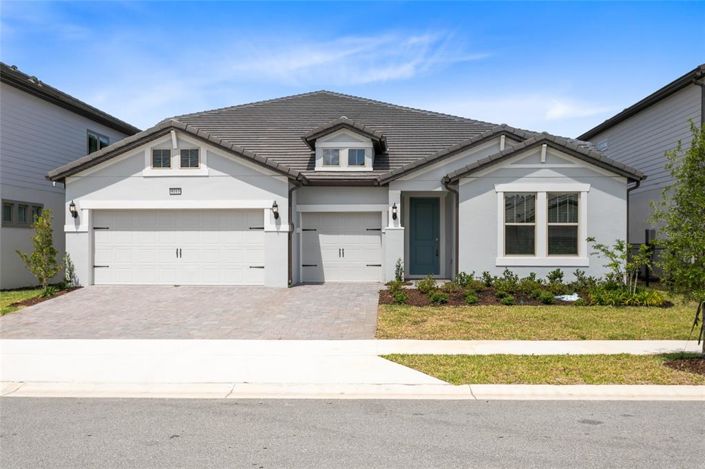 Image No.2-6 Bed Property for sale