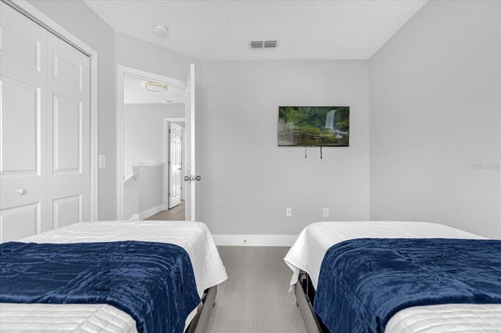 Image No.19-4 Bed Townhouse for sale