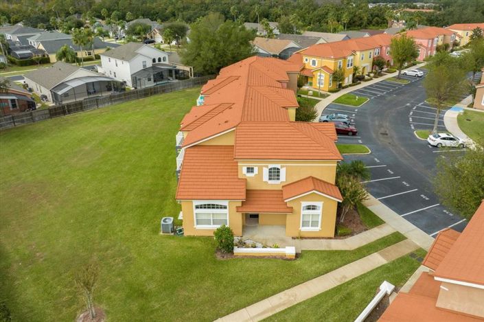 Image No.27-4 Bed Townhouse for sale