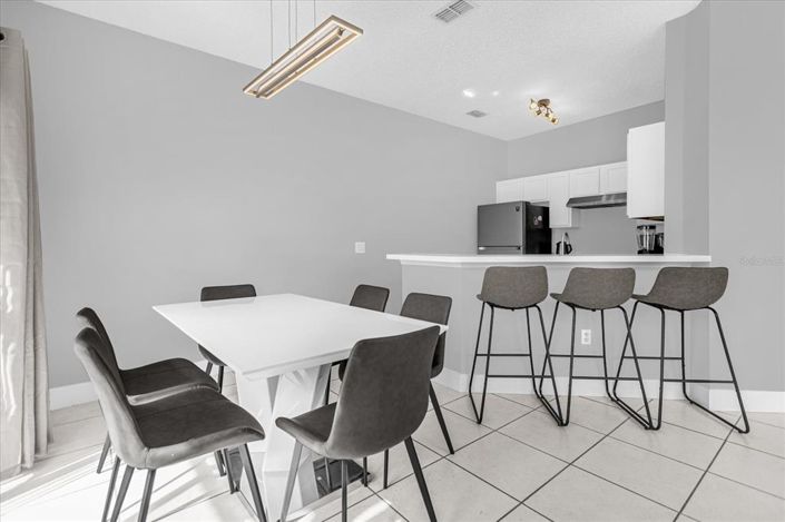 Image No.7-4 Bed Townhouse for sale