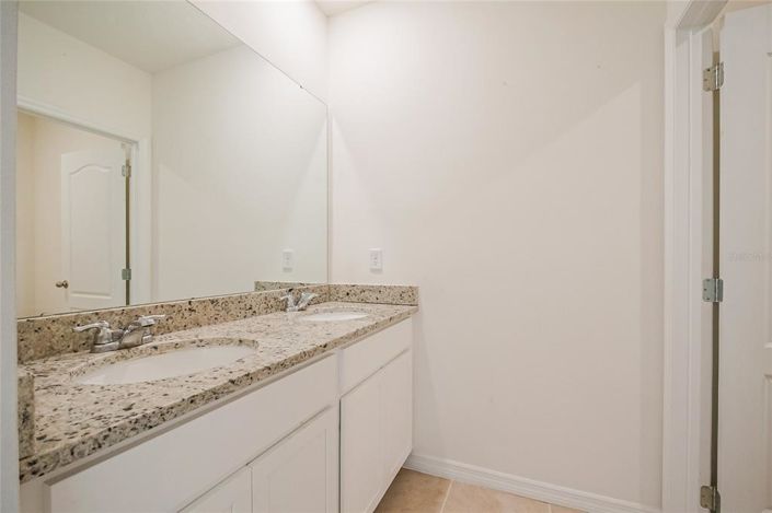 Image No.41-Propriété de 5 chambres à vendre à Davenport