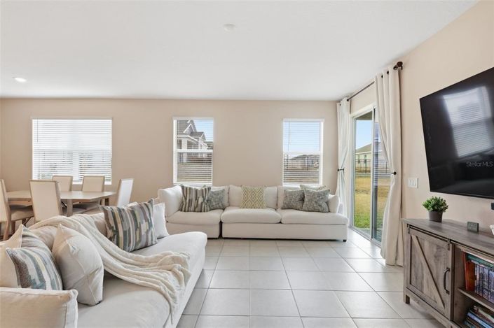 Image No.15-4 Bed Property for sale