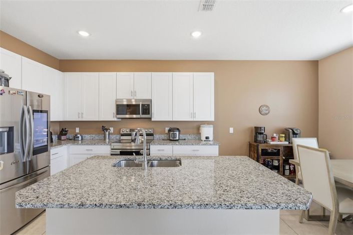 Image No.7-4 Bed Property for sale