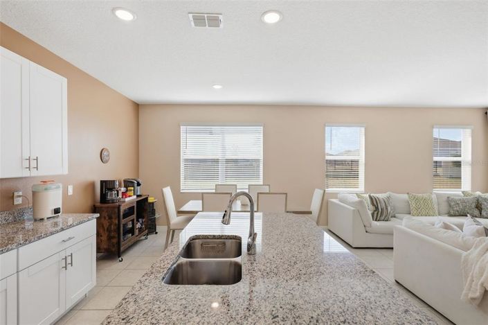 Image No.9-4 Bed Property for sale