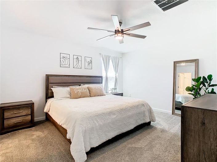 Image No.10-4 Bed Property for sale