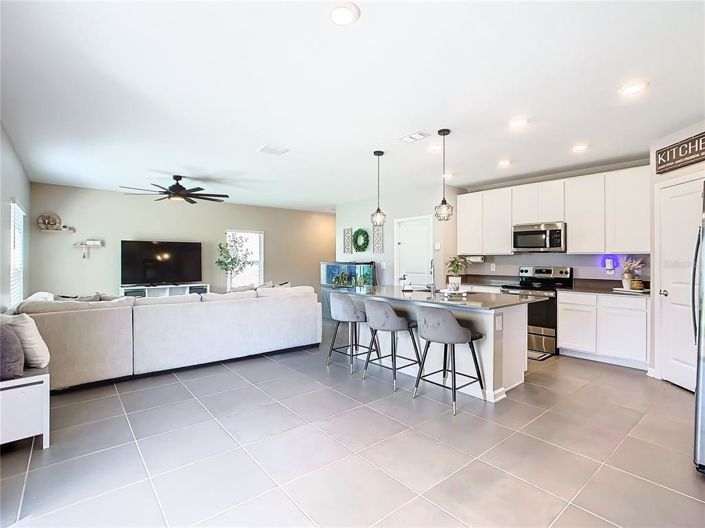 Image No.5-4 Bed Property for sale