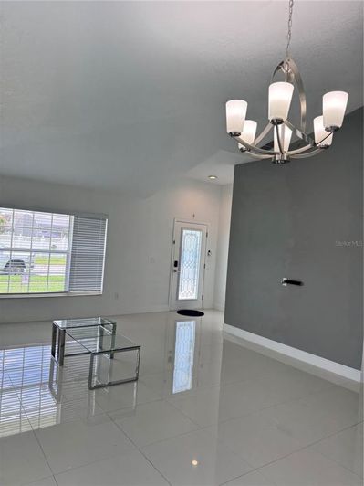 Image No.2-Propriété de 3 chambres à vendre à Kissimmee