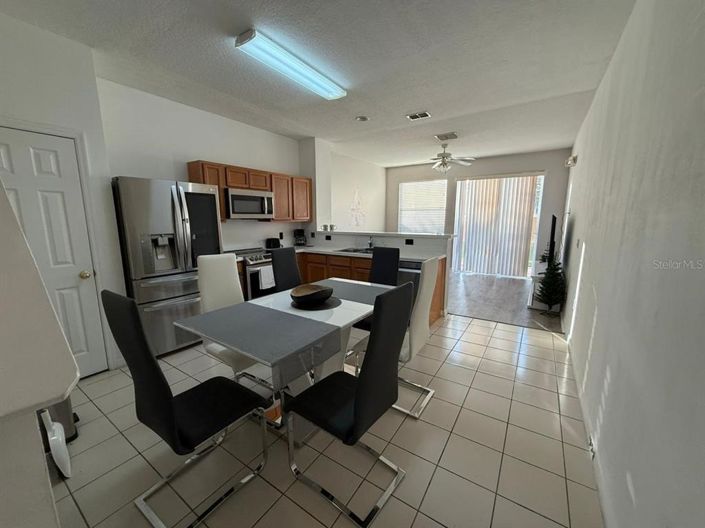 Image No.2-Maison de ville de 3 chambres à vendre à Kissimmee