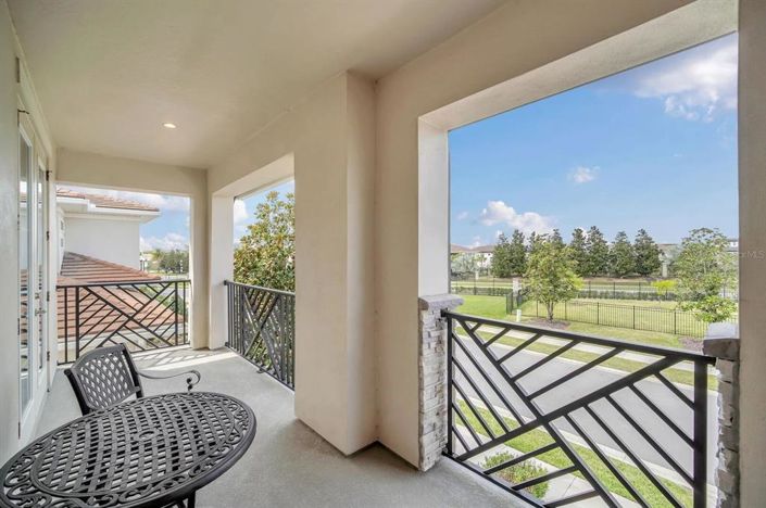 Image No.40-6 Bed Property for sale