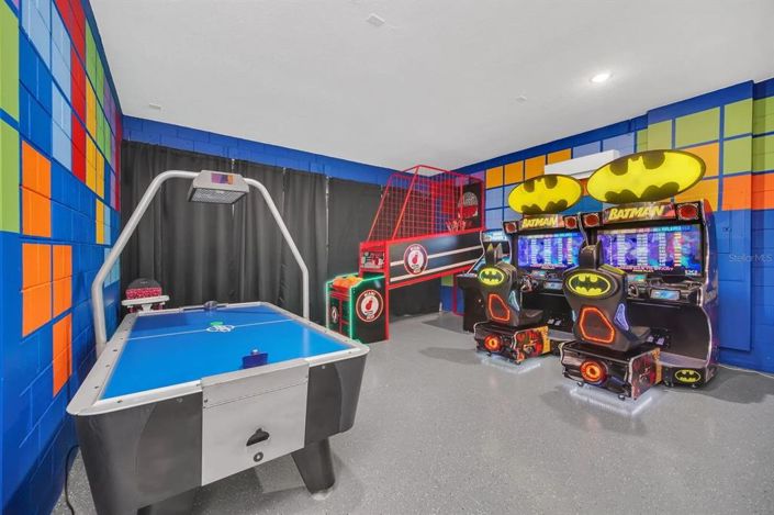 Image No.47-6 Bed Property for sale