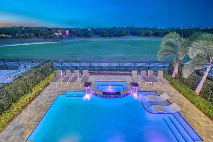 Image No.59-6 Bed Property for sale