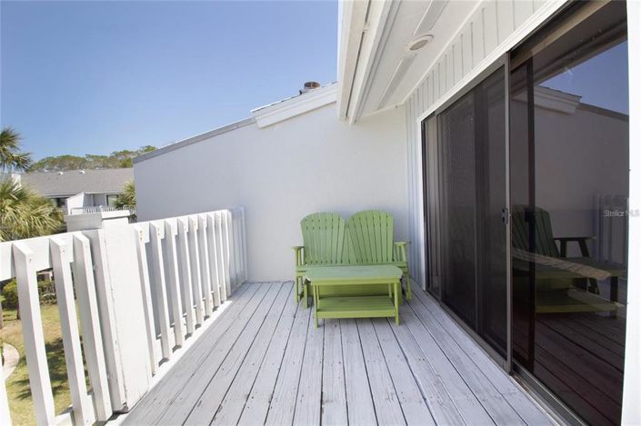 Image No.16-2 Bed Townhouse for sale