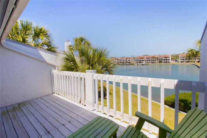 Image No.18-2 Bed Townhouse for sale