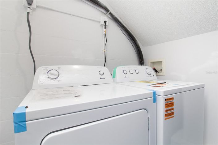 Image No.34-2 Bed Townhouse for sale