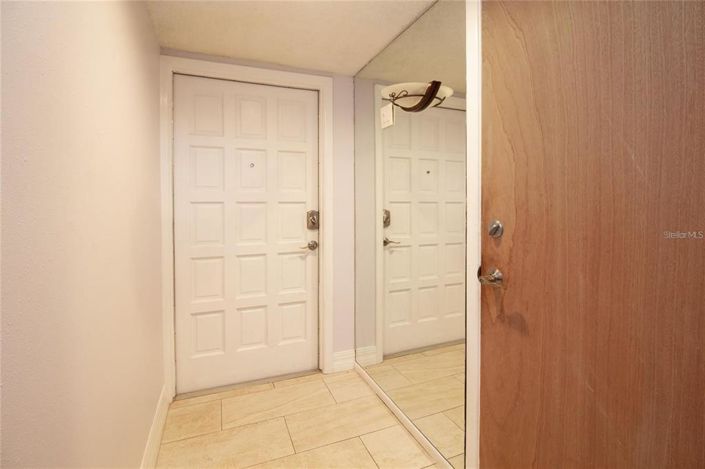 Image No.37-2 Bed Townhouse for sale