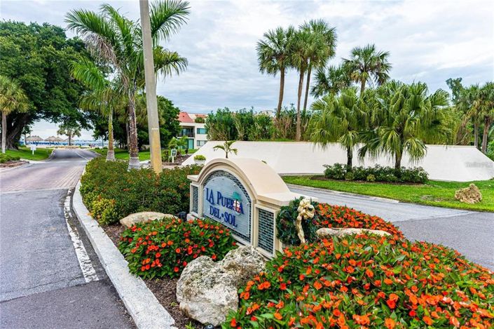 Image No.24-2 Bed Property for sale