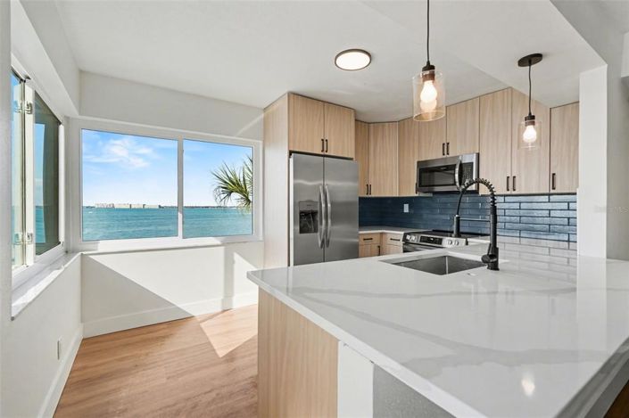 Image No.9-2 Bed Property for sale