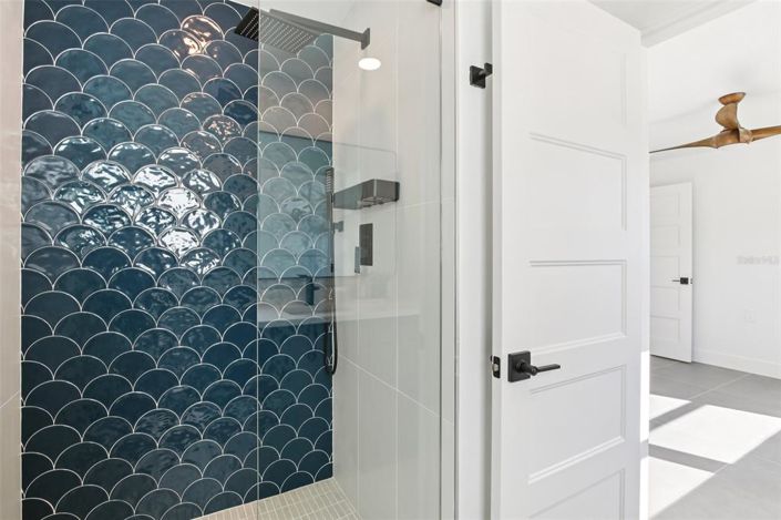 Image No.25-4 Bed Property for sale