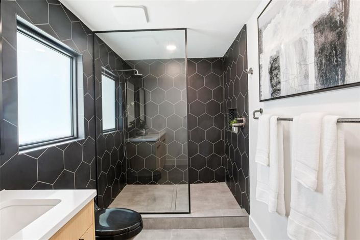 Image No.39-4 Bed Property for sale