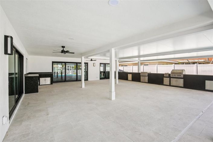 Image No.7-4 Bed Property for sale