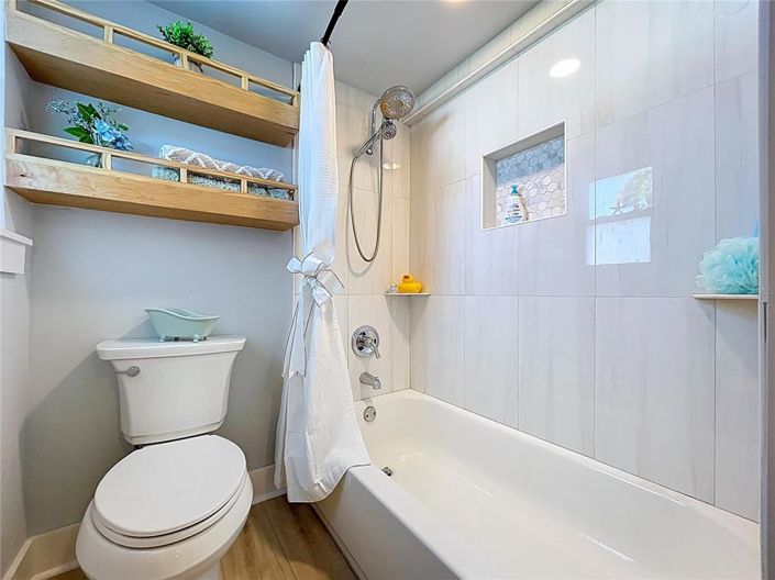 Image No.34-3 Bed Property for sale