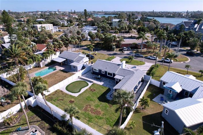 Image No.39-3 Bed Property for sale