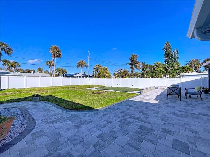 Image No.45-3 Bed Property for sale