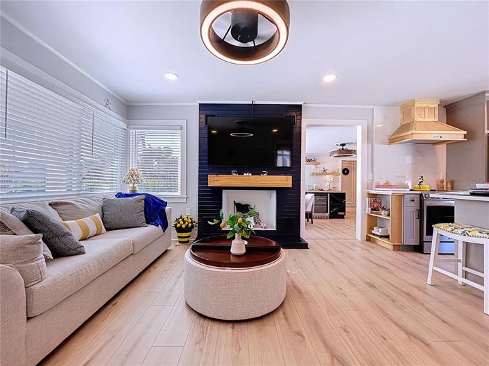 Image No.9-3 Bed Property for sale