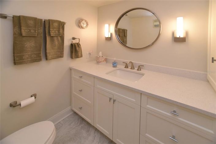 Image No.13-2 Bed Property for sale