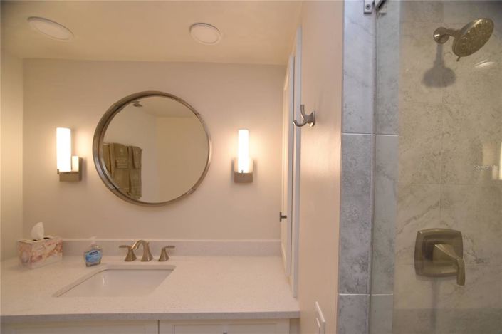 Image No.35-2 Bed Property for sale