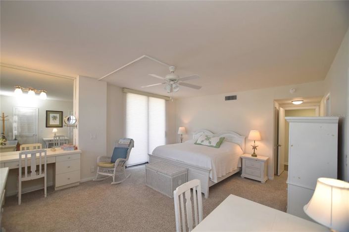 Image No.37-2 Bed Property for sale