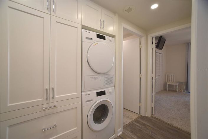 Image No.8-2 Bed Property for sale