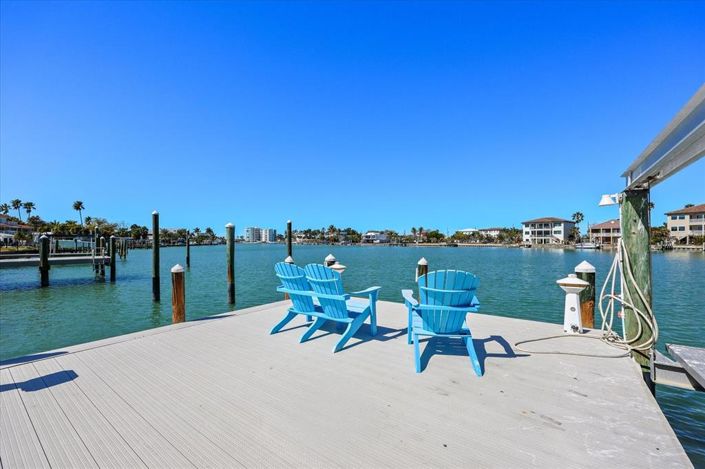 Image No.10-3 Bed Property for sale