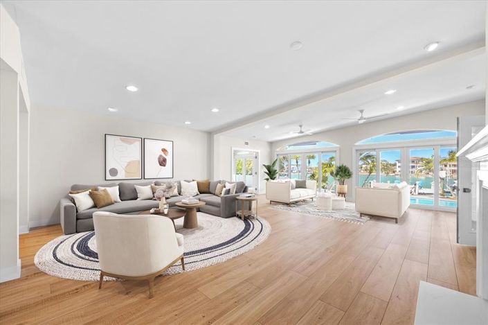 Image No.18-3 Bed Property for sale