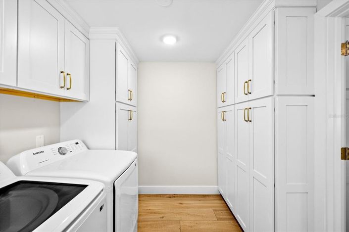 Image No.35-3 Bed Property for sale