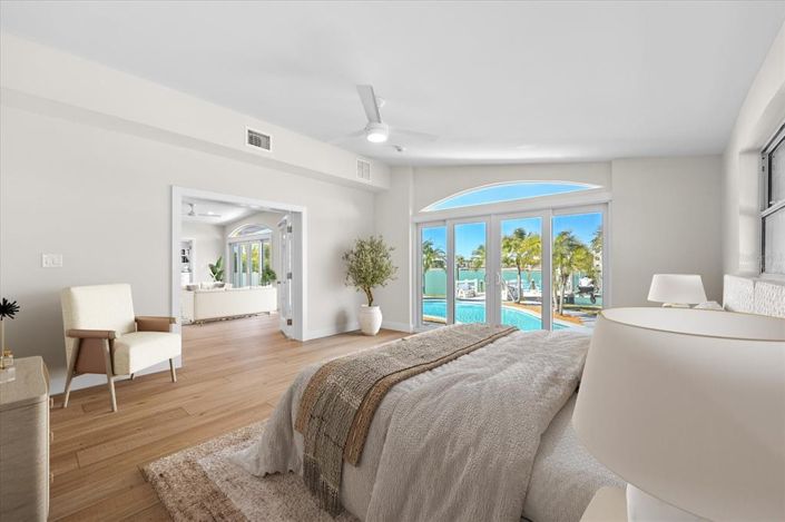 Image No.40-3 Bed Property for sale