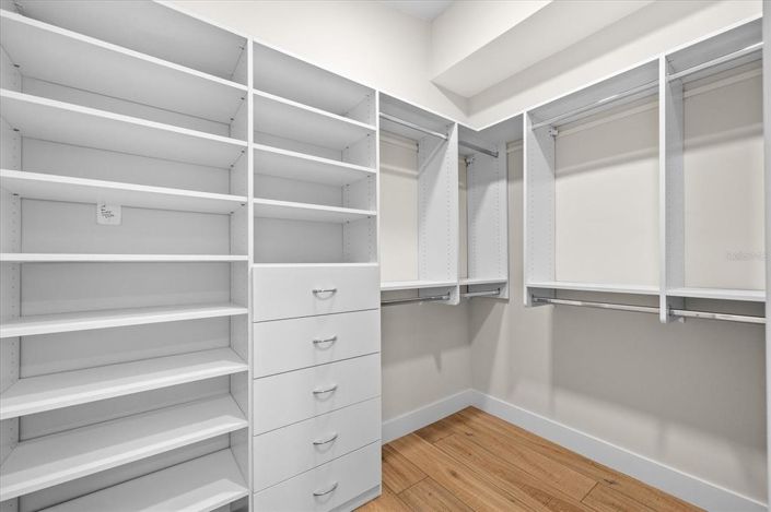 Image No.48-3 Bed Property for sale