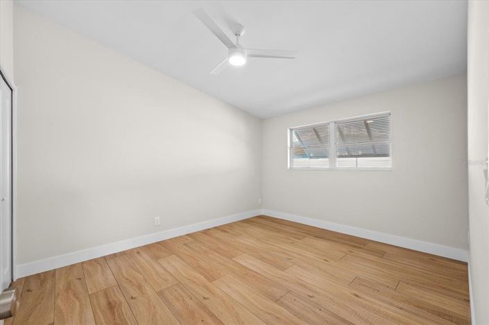 Image No.53-3 Bed Property for sale