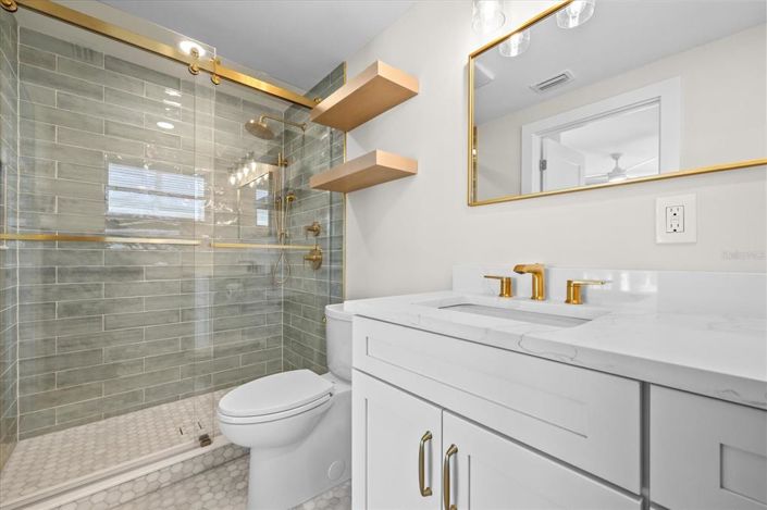 Image No.54-3 Bed Property for sale