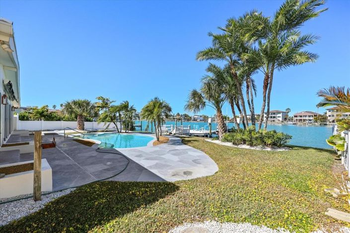 Image No.60-3 Bed Property for sale