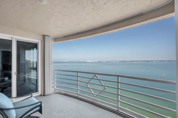 Image No.24-4 Bed Property for sale