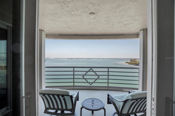 Image No.28-4 Bed Property for sale