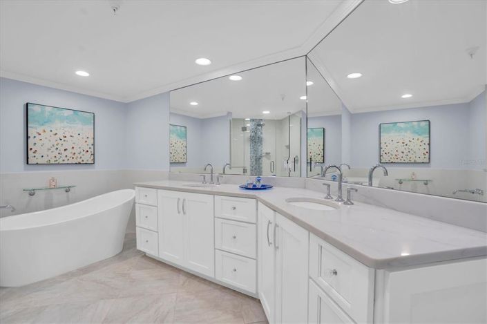 Image No.33-4 Bed Property for sale