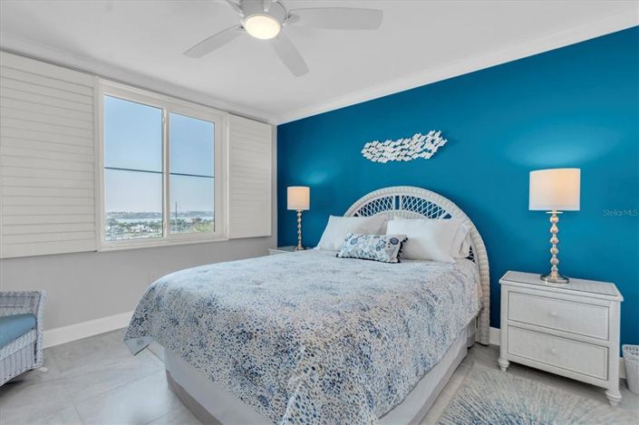 Image No.37-4 Bed Property for sale